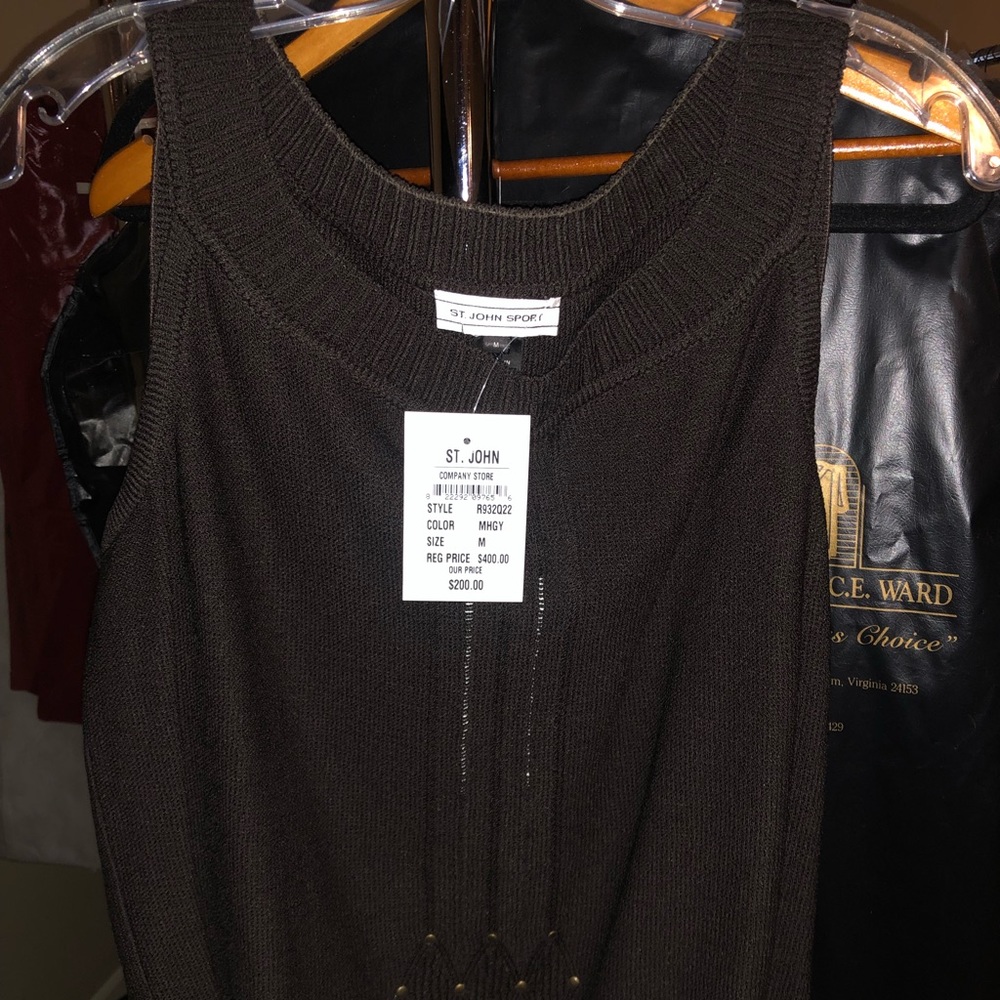 St. John Sweater Blouse